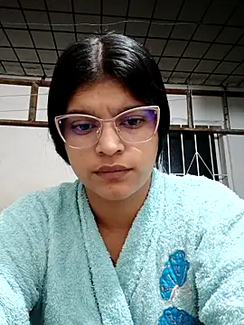 Snapshot of naughty-girl01 chatting on March 4, 10:13 am naughty-girl01 online show from March 4, 10:13 am