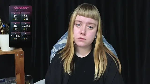 June shy0 online show from January 9, 7:44 am