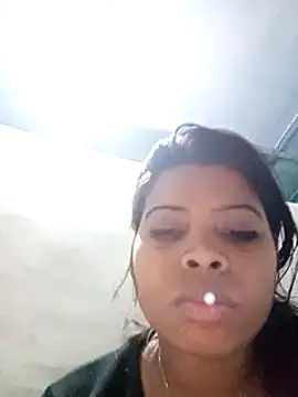 Snapshot of Queen_suman chatting on December 5, 4:34 pm Queen suman online show from December 5, 4:34 pm