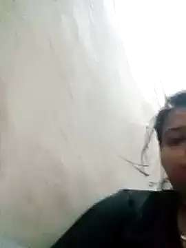 Snapshot of Queen_suman chatting on December 9, 3:22 pm Queen suman online show from December 9, 3:22 pm
