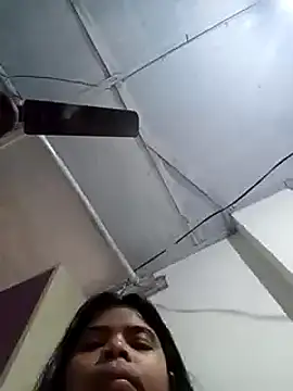Snapshot of Queen_suman chatting on January 26, 12:33 pm Queen suman online show from January 26, 12:33 pm