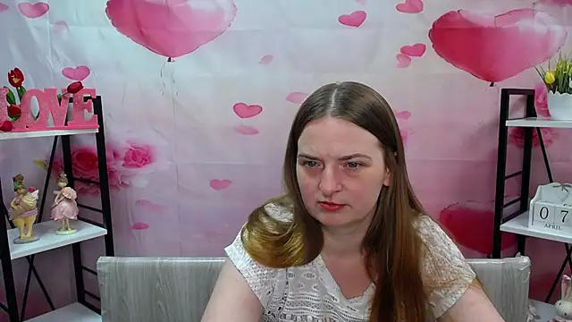 FreyaDak online show from April 8, 5:13 pm