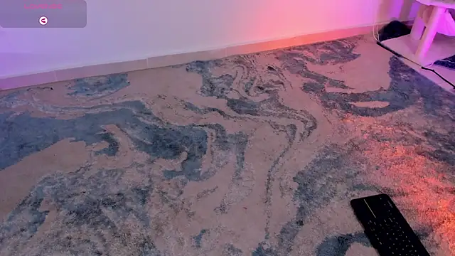 Snapshot of wendymoah chatting on February 26, 1:21 am wendymoah online show from February 26, 1:21 am