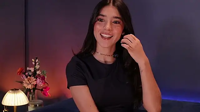 Snapshot of Olivia_Collins1 chatting on June 30, 9:38 pm Olivia Collins1 online show from June 30, 9:38 pm