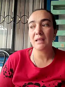 skayhot  online show from December 18, 4:39 pm