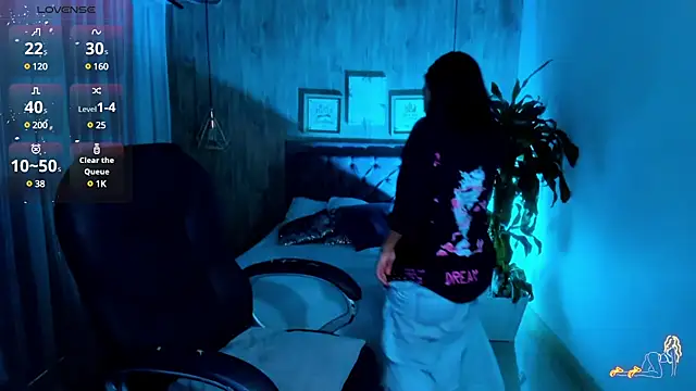 Snapshot of miichael_black chatting on January 29, 12:45 pm miichael black online show from January 29, 12:45 pm