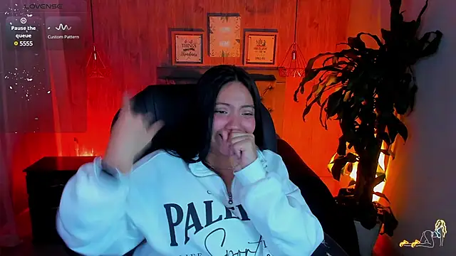 Snapshot of miichael_black chatting on February 8, 4:36 pm miichael black online show from February 8, 4:36 pm