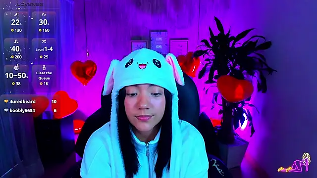 Snapshot of miichael_black chatting on February 16, 4:21 pm miichael black online show from February 16, 4:21 pm