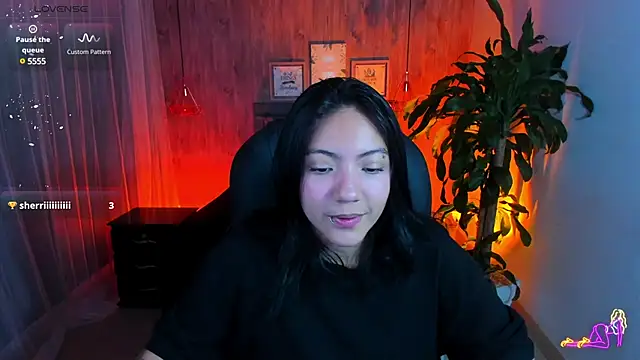 Snapshot of miichael_black chatting on February 19, 1:17 pm miichael black online show from February 19, 1:17 pm