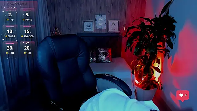 Snapshot of miichael_black chatting on March 1, 11:37 pm miichael black online show from March 1, 11:37 pm