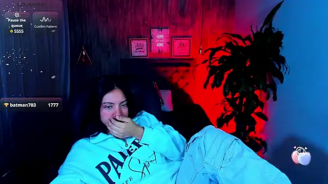 Snapshot of miichael_black chatting on March 20, 5:15 pm miichael black online show from March 20, 5:15 pm