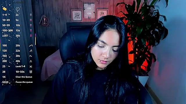 Snapshot of miichael_black chatting on September 27, 9:42 pm miichael black online show from September 27, 9:42 pm