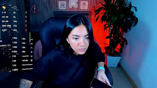 Snapshot of miichael_black chatting on September 28, 9:47 am miichael black online show from September 28, 9:47 am