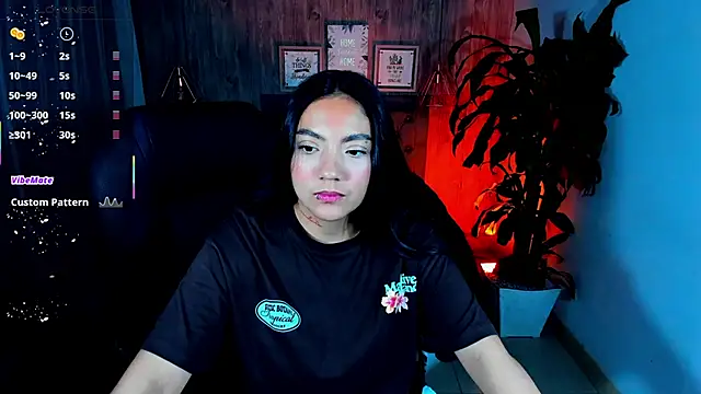 Snapshot of miichael_black chatting on October 17, 9:17 pm miichael black online show from October 17, 9:17 pm