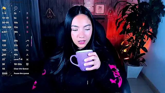 Snapshot of miichael_black chatting on October 30, 9:26 pm miichael black online show from October 30, 9:26 pm