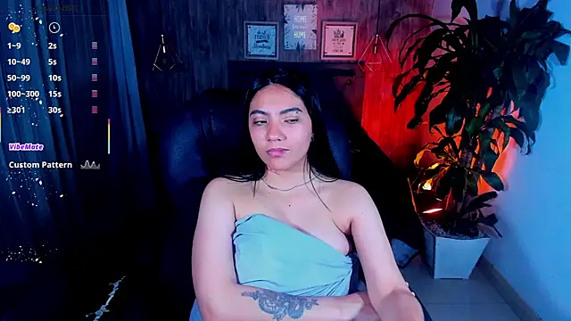 Snapshot of miichael_black chatting on November 9, 9:29 am miichael black online show from November 9, 9:29 am