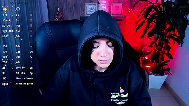 Snapshot of miichael_black chatting on November 14, 3:33 pm miichael black online show from November 14, 3:33 pm