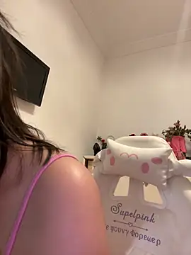 Snapshot of Hot_malak chatting on March 12, 12:53 am Hot malak online show from March 12, 12:53 am