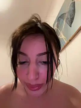 Snapshot of Hot_malak chatting on March 14, 3:37 am Hot malak online show from March 14, 3:37 am