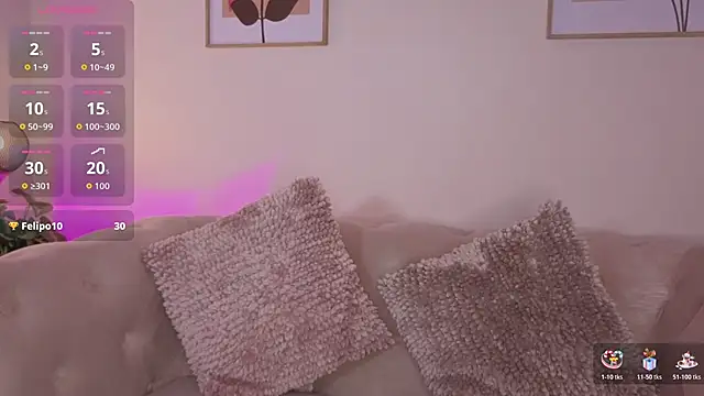 Snapshot of DahianaWalcott chatting on November 6, 9:26 pm DahianaWalcott online show from November 6, 9:26 pm