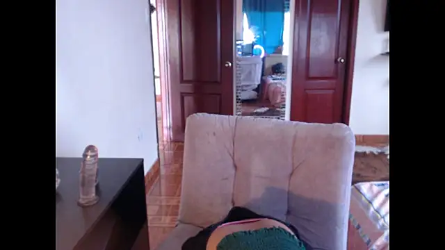 hanna beili online show from February 19, 6:04 pm