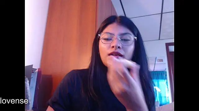Snapshot of hanna_beili chatting on July 28, 8:52 pm hanna beili online show from July 28, 8:52 pm