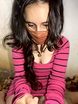 Snapshot of Chahrazad66 chatting on October 9, 1:25 am Chahrazad66 online show from October 9, 1:25 am