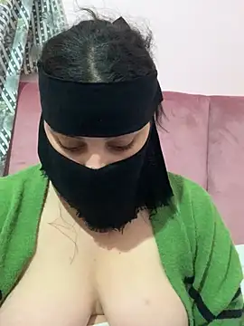 Snapshot of Miss-Soka chatting on January 14, 10:44 pm Miss-Soka online show from January 14, 10:44 pm