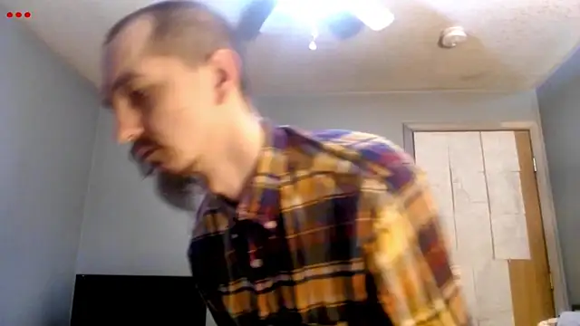 VanceFontaine online show from March 25, 5:41 pm