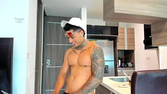 Dominiofit online show from April 11, 4:44 pm