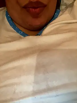 Snapshot of Samarr_9and chatting on December 7, 6:26 pm Samarr 9and online show from December 7, 6:26 pm