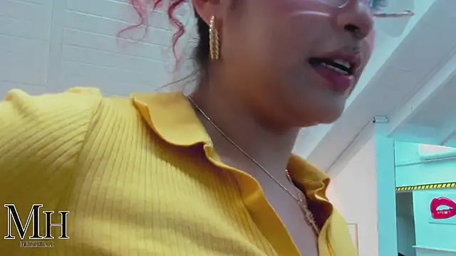 MizzHell online show from April 3, 3:48 am