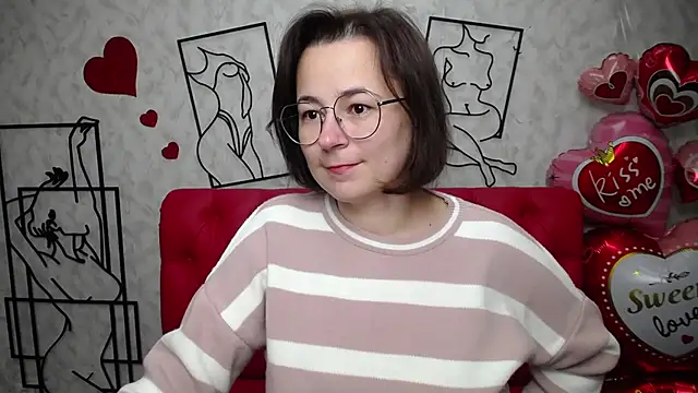 MarieSho online show from February 17, 1:10 pm