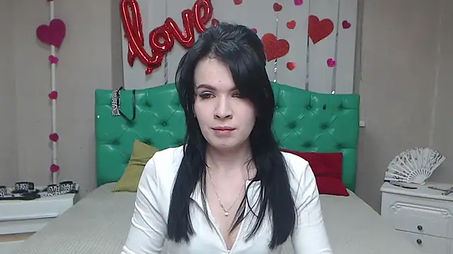 JasmineKouch online show from April 5, 5:21 pm