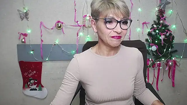 EllaBonito online show from January 12, 6:28 am