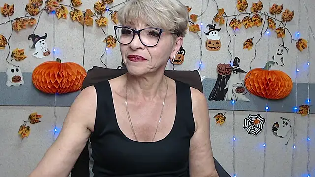 EllaBonito online show from November 18, 12:31 pm