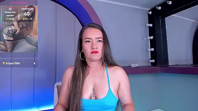 Snapshot of celestelewis chatting on October 10, 7:46 pm celestelewis online show from October 10, 7:46 pm