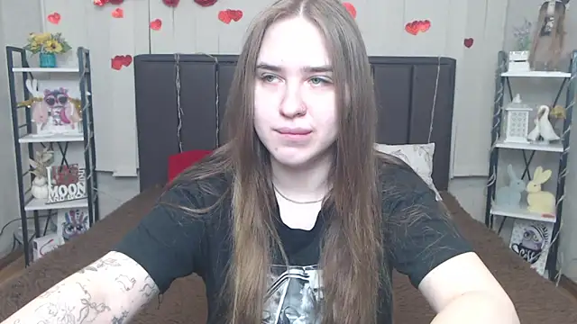 Snapshot of LauraHlot chatting on May 14, 5:31 pm LauraHlot online show from May 14, 5:31 pm