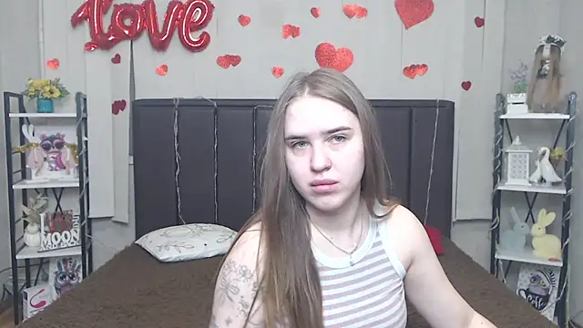 Snapshot of LauraHlot chatting on May 20, 6:08 am LauraHlot online show from May 20, 6:08 am
