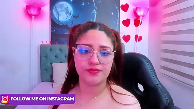 Camiila Osorio online show from February 28, 10:20 am