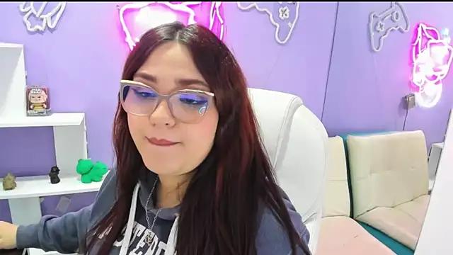 Camiila Osorio online show from September 17, 7:26 pm