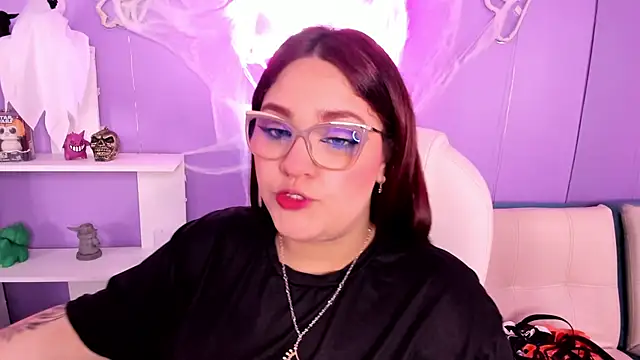 Camiila Osorio online show from October 20, 7:03 pm