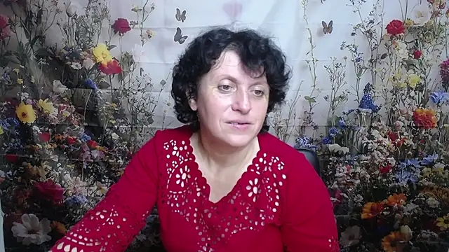 LuciaMii online show from October 11, 5:17 am