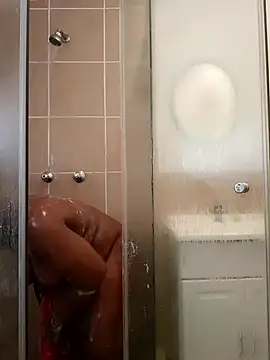 Thickchocolatex2 online show from December 10, 8:08 am