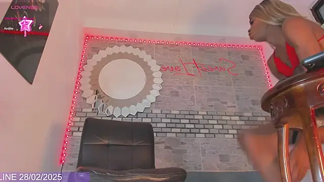 Karla-Ebony online show from February 28, 1:25 pm