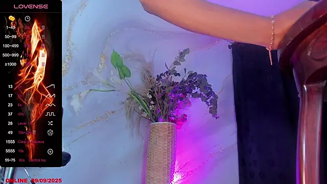 Karla-Ebony online show from September 9, 2:16 pm