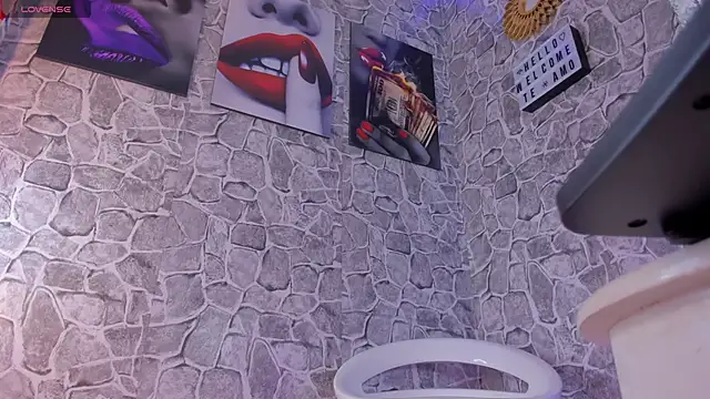 Karla-Ebony online show from March 29, 2:44 am