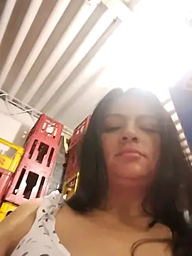 Linda Lars online show from March 3, 4:03 am