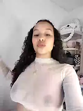 MarieLeon online show from March 5, 7:27 pm