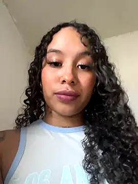 MarieLeon online show from October 4, 9:13 pm